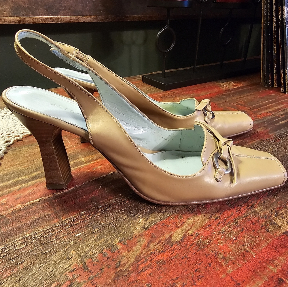 Light Tan / Camel Sling back Heels by Antonio Melani